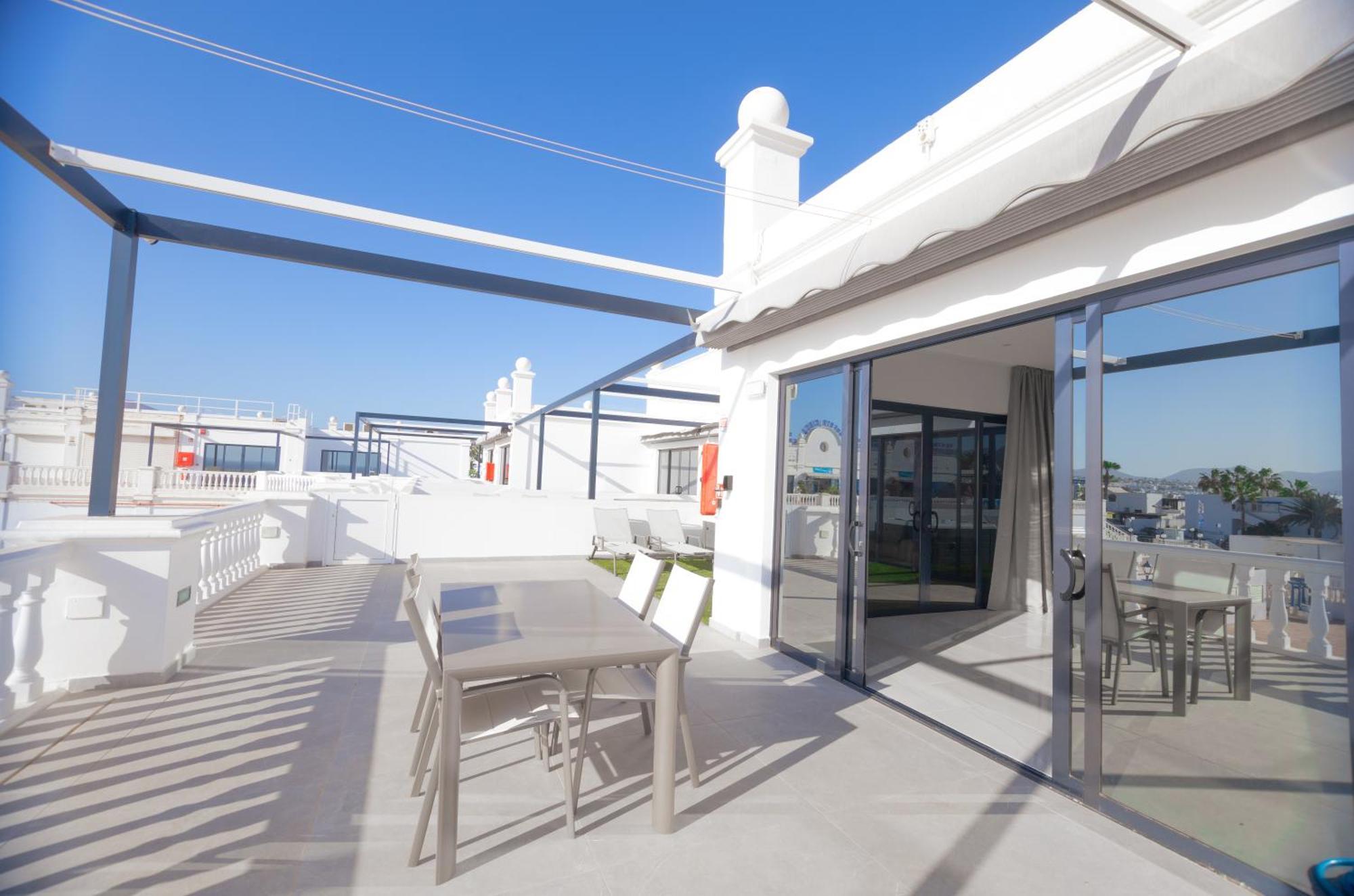 Atlantico Plaza Apartments Puerto del Carmen  Exterior photo