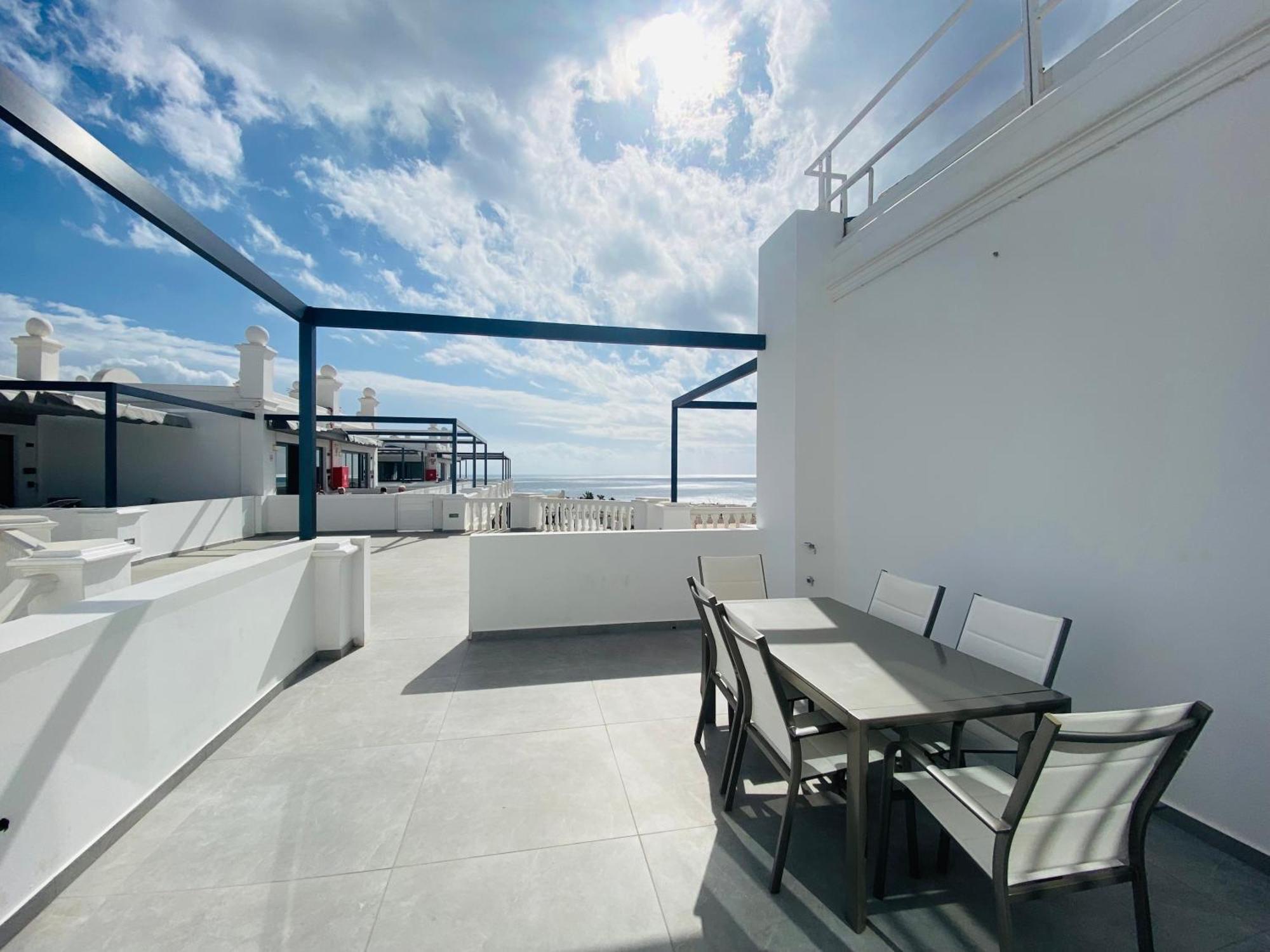 Atlantico Plaza Apartments Puerto del Carmen  Exterior photo