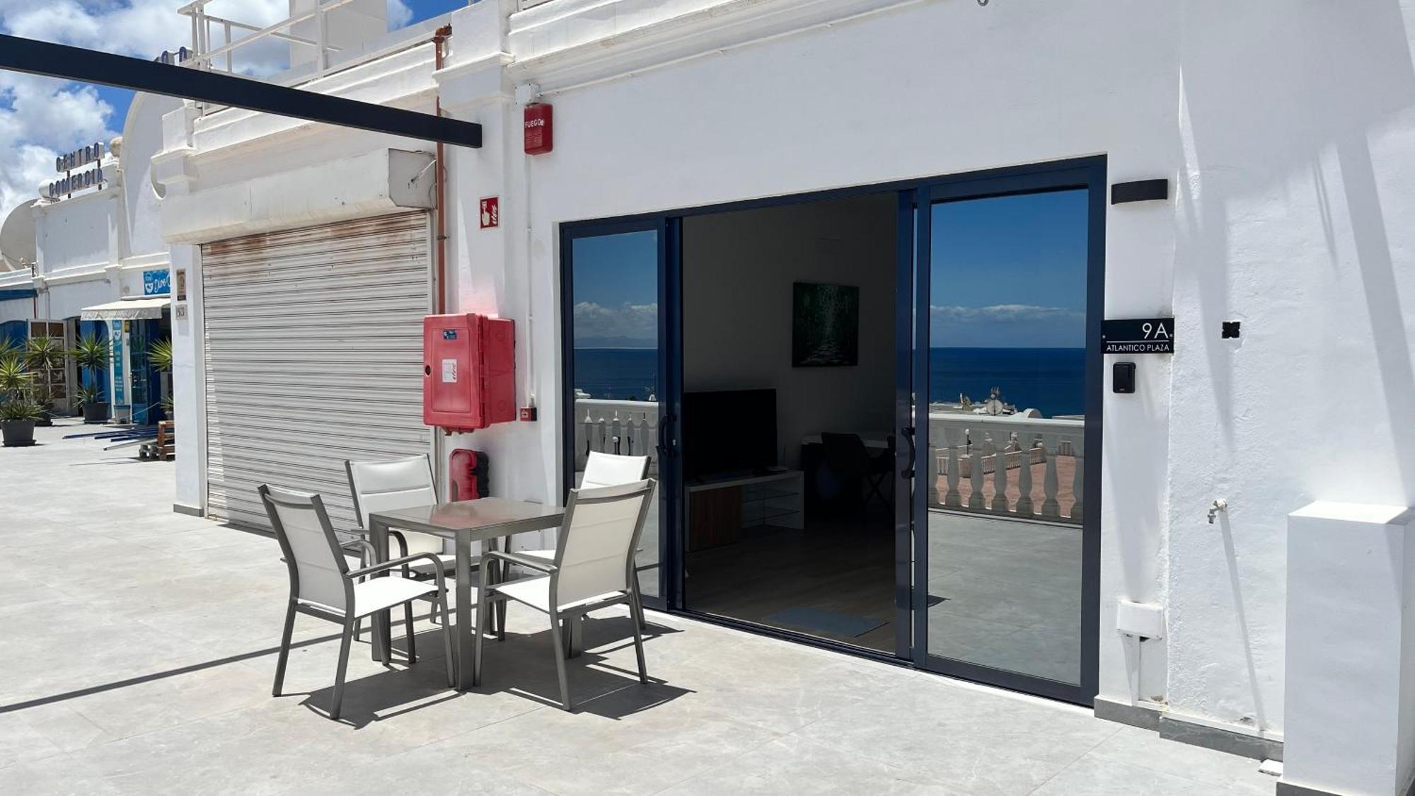 Atlantico Plaza Apartments Puerto del Carmen  Exterior photo